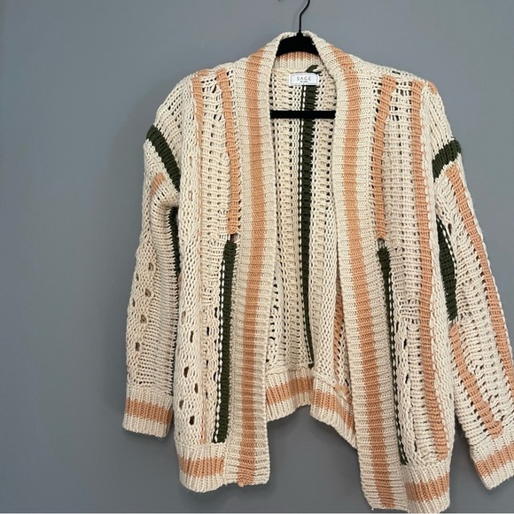 SAGE THE LABEL Kalyn Chunky Sweater NWOT Size Small - Picture 3 of 6